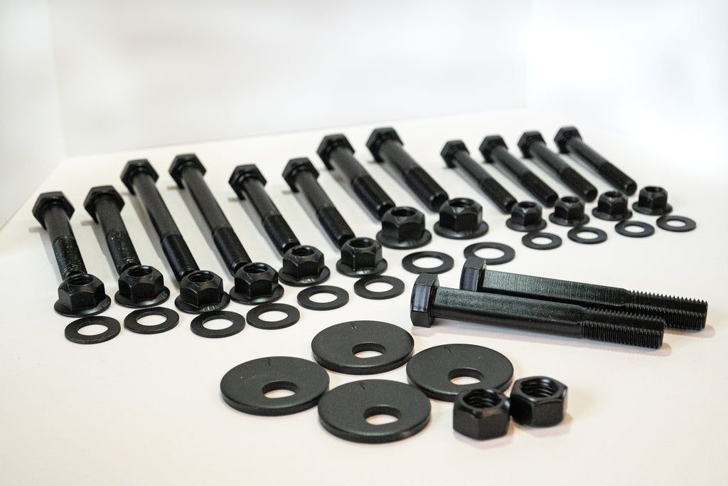 Bolts Set in Color Black